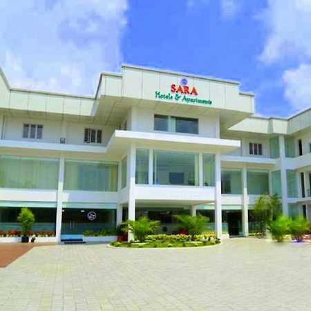 Sara Hotels And Apartments Недумбасери Екстериор снимка
